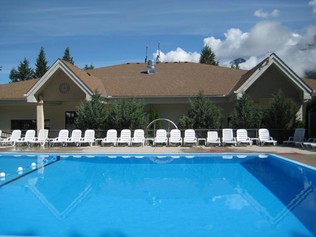 Radium Valley Vacation Resort Інвермір Екстер'єр фото