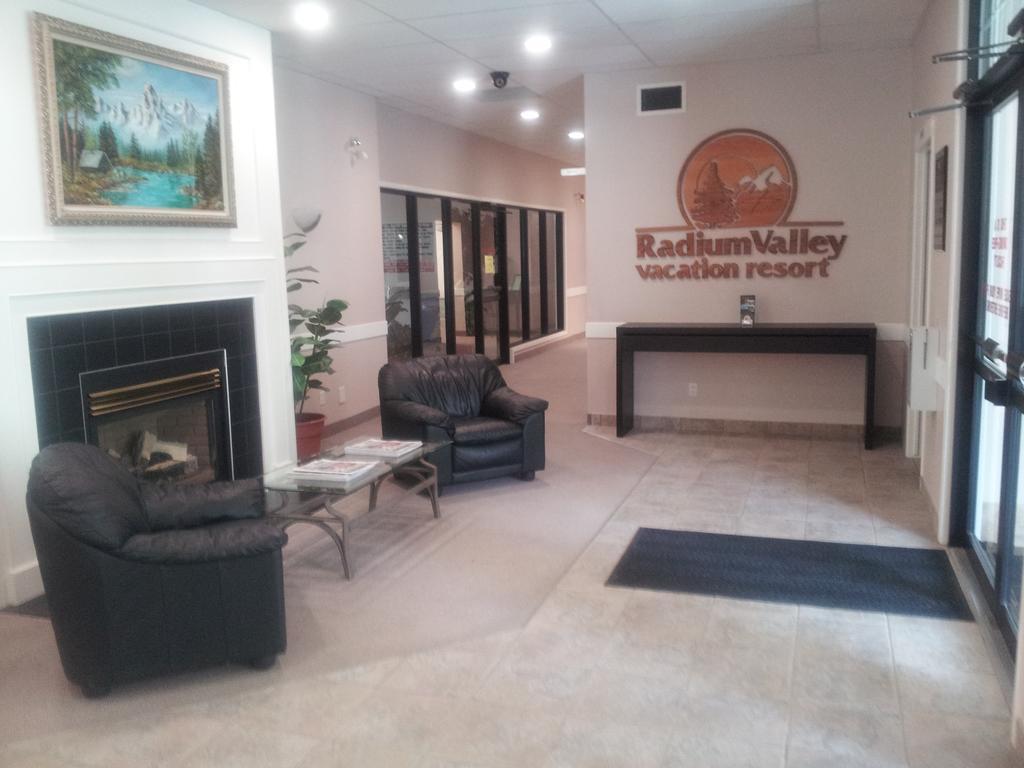 Radium Valley Vacation Resort Інвермір Екстер'єр фото